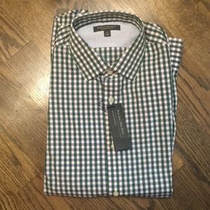 NWT Non-iron slim banana republic button down